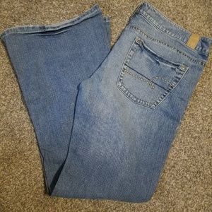 Maurices jeans